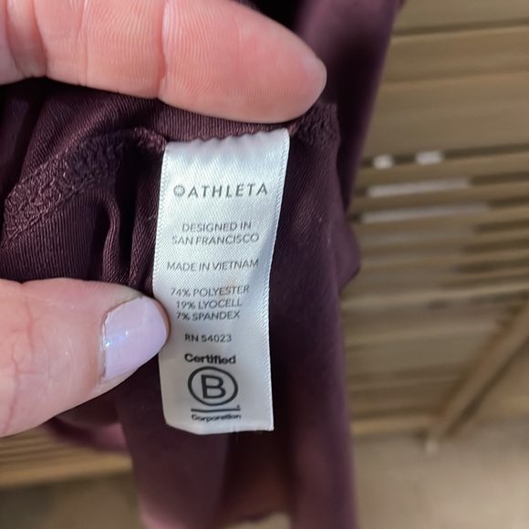 Athleta tank - Picture 4 of 4